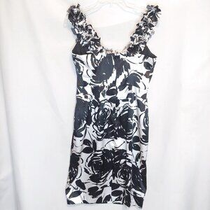WHITE HOUSE BLACK MARKET POLY SATIN SLEEVELESS